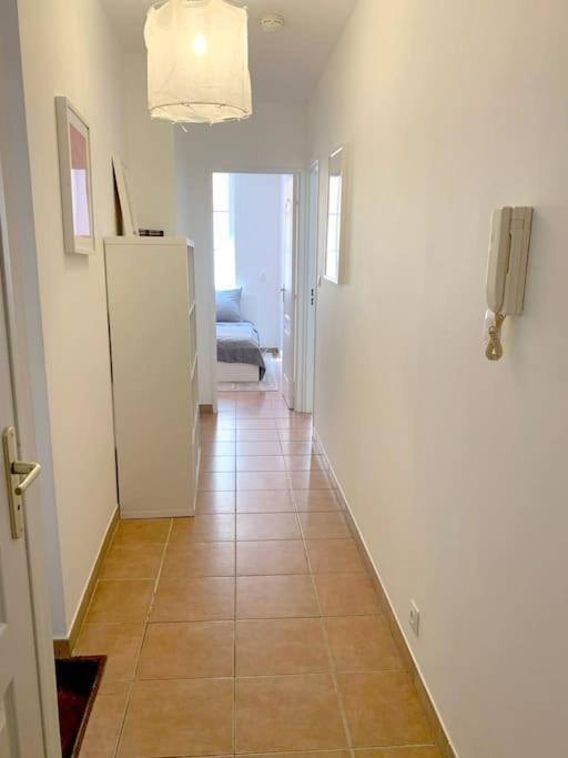 Rare Appart 2 Chambres En Duplex Design Au Panier Marseille Luaran gambar