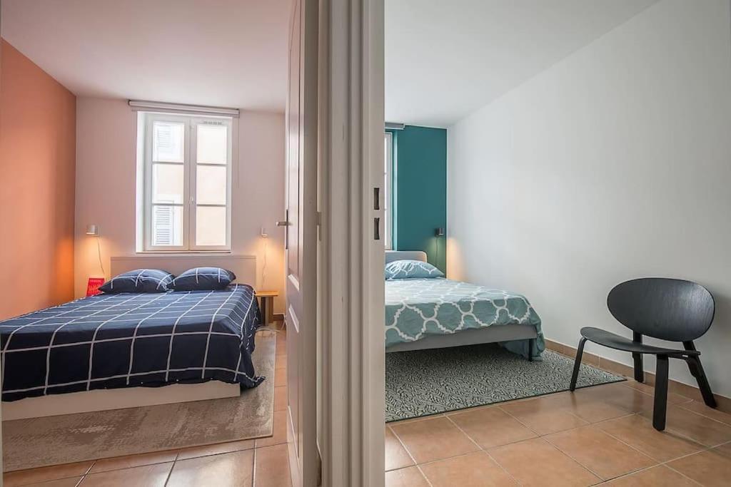 Rare Appart 2 Chambres En Duplex Design Au Panier Marseille Luaran gambar