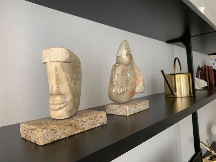 Rare Appart 2 Chambres En Duplex Design Au Panier Marseille Luaran gambar